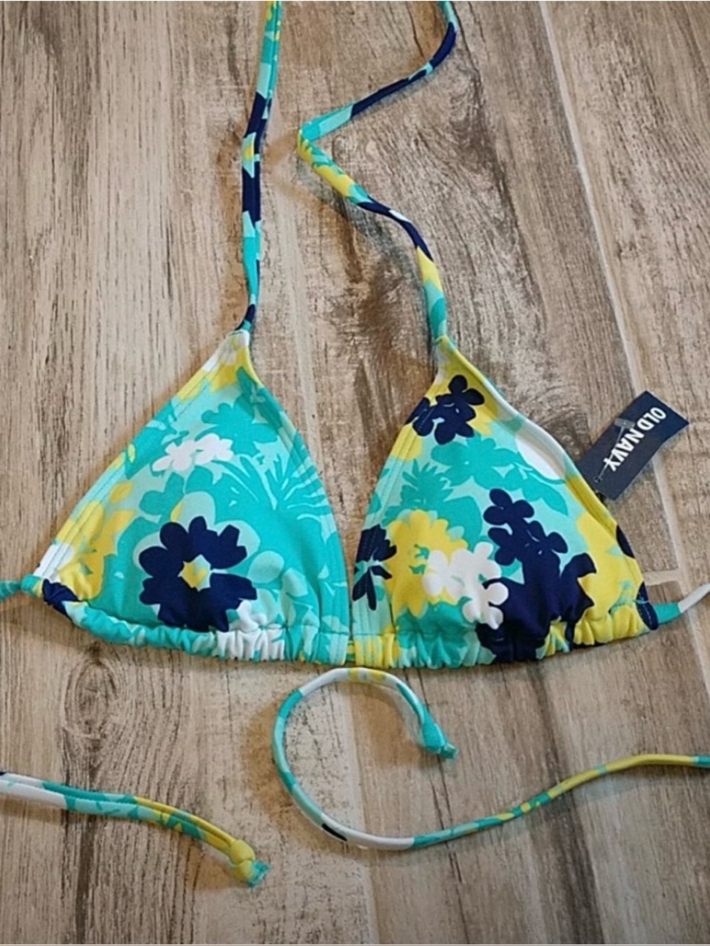 🌞Old Navy swim top, xs